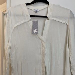 Splendid Classy Women's White Button Up Size Large